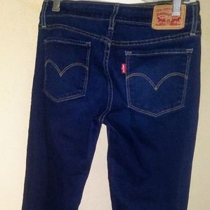 Levis skinny 711 jeans